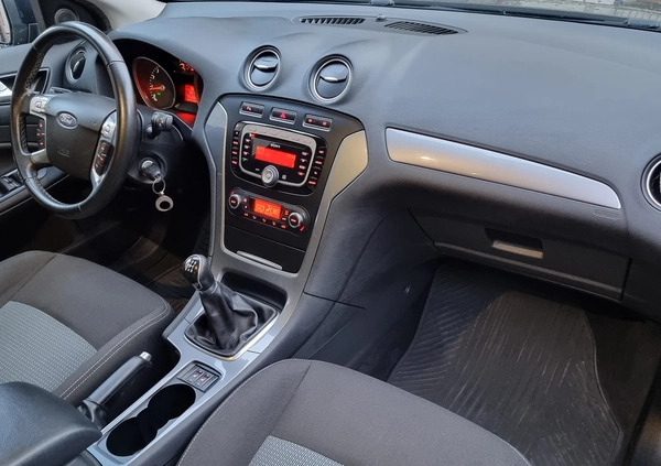 Ford Mondeo cena 25500 przebieg: 171500, rok produkcji 2011 z Łańcut małe 254